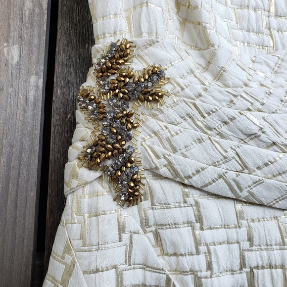 Kay Unger White Gold Accented Beaded Waist Dress - Picture 2 of 6